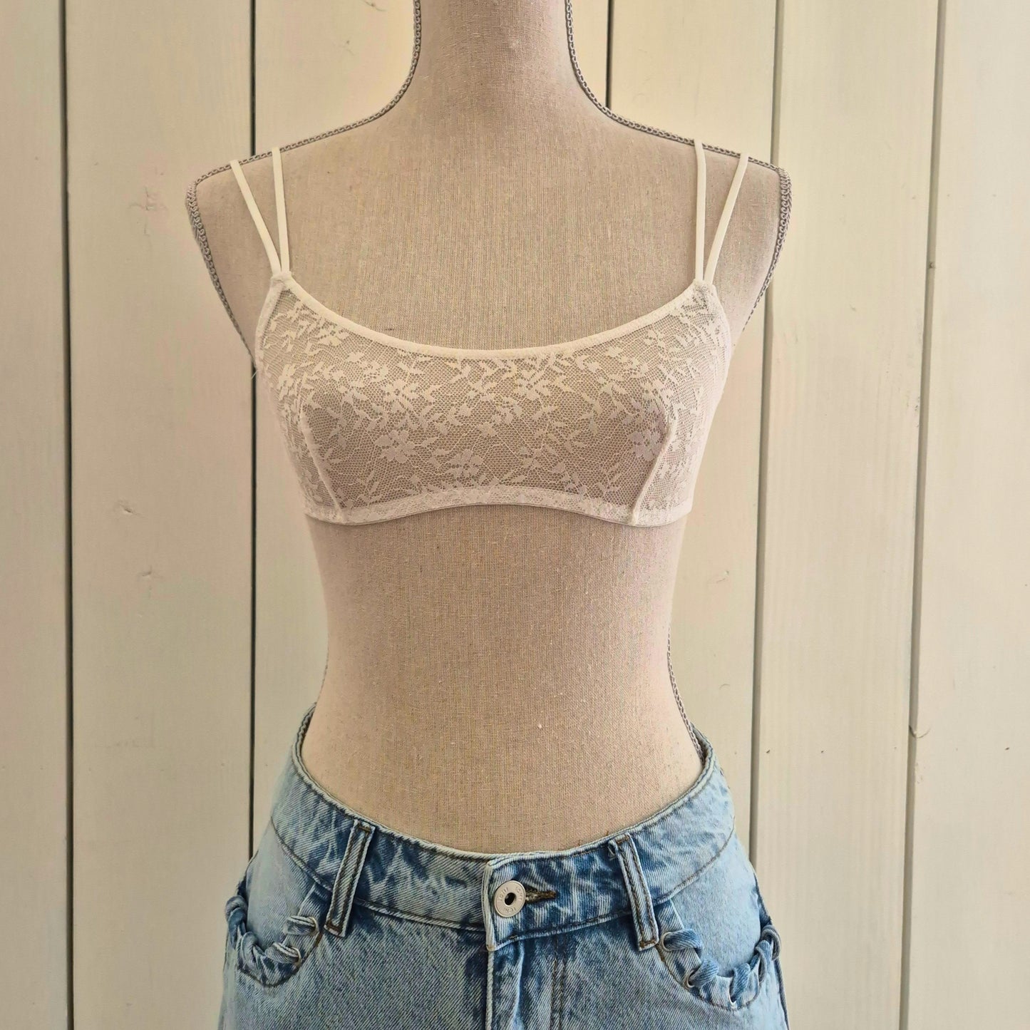 Brassière à bretelles