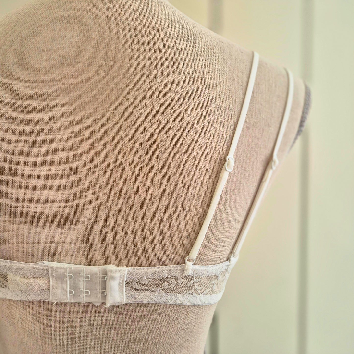 Brassière à bretelles