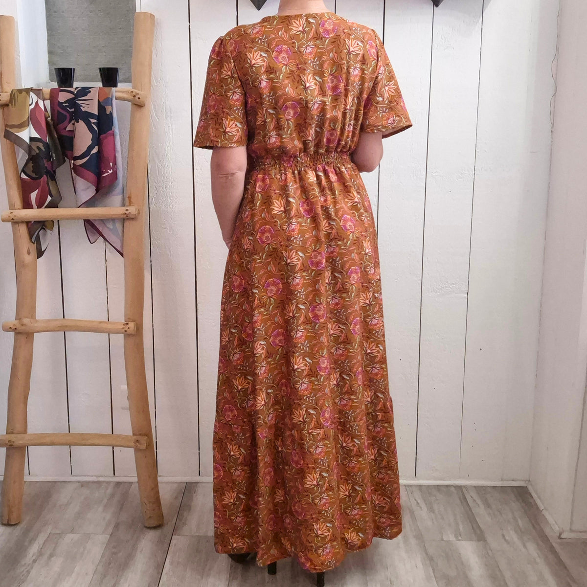 Robe manches courtes