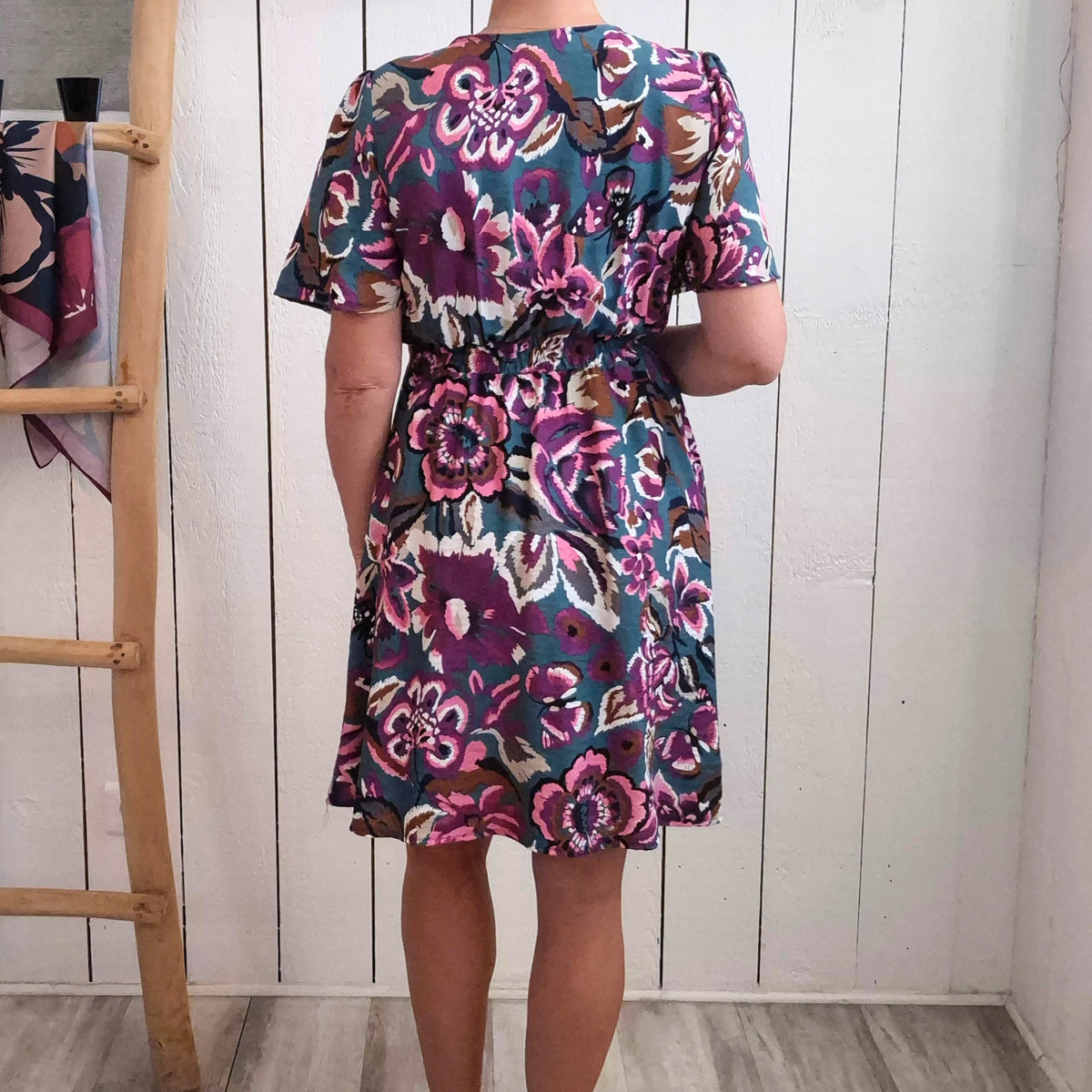 Robe manches courtes